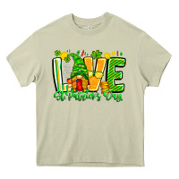 Mossy love st patricks day Heavy Core Tee - CowhideDigitalArt