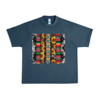 Midnight Navy cowhıde aztec serape wıth leopard and sunflowers brushstroke Urban Heavy Tee - Artiststas