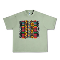 Oil Green cowhıde aztec serape wıth leopard and sunflowers brushstroke Urban Heavy Tee - Artiststas