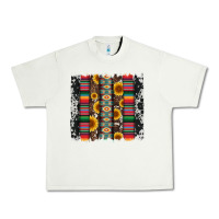 Pistachio cowhıde aztec serape wıth leopard and sunflowers brushstroke Urban Heavy Tee - Artiststas