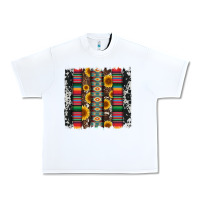 White cowhıde aztec serape wıth leopard and sunflowers brushstroke Urban Heavy Tee - Artiststas