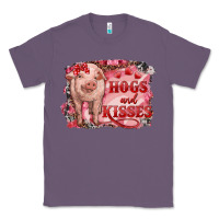 Lavender valentine's day pig hogs and kisses Classic Tee - RanaPortraitStore