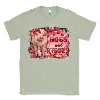 Matcha valentine's day pig hogs and kisses Classic Tee - RanaPortraitStore