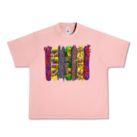 Salmon mardi gras crawfish cake and mask with leopar and fleur de lis brushst Urban Heavy Tee - Artiststas