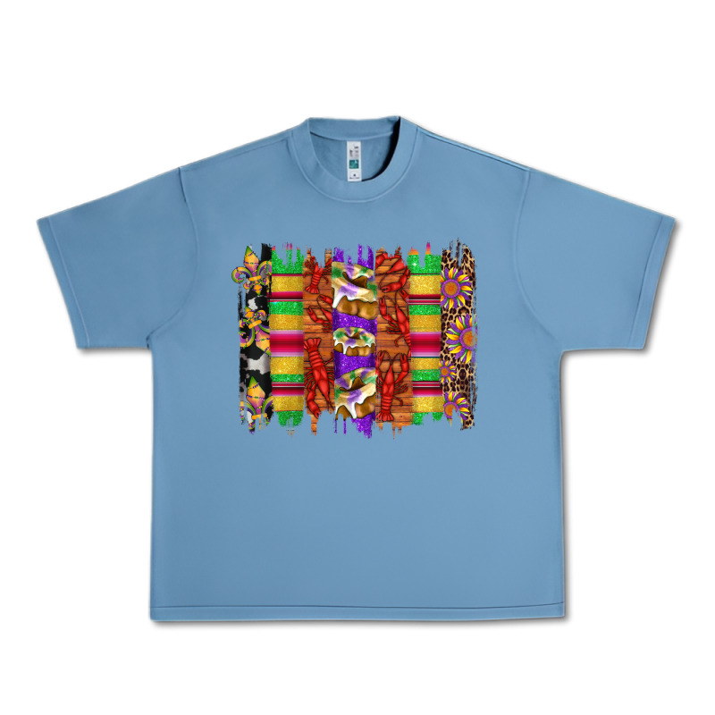 Mardi Gras Cake Fleur De Lis Crawfish Brushstrokes Urban Heavy Tee by Artiststas | Teevron