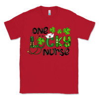 Red st. patrick's day one lucky nurse Classic Tee - RanaPortraitStore