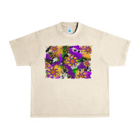Sandshell mardi gras sunflower cowhide leopard and glitter background Urban Heavy Tee - Artiststas