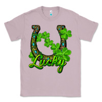 Lilac lucky shamrock horseshoe Classic Tee - RanaPortraitStore