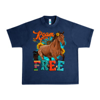 Navy roam free galloping Urban Heavy Tee - Artiststas