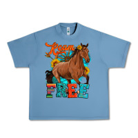 Pebble Blue roam free galloping Urban Heavy Tee - Artiststas