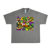 Tornado mardi gras cake glitterleopard and cowhide background Urban Heavy Tee - Artiststas