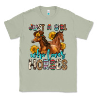Matcha just a girl who loves horses Classic Tee - Zillion Design Studio