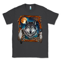 Smoke wolf and feathers Classic Tee - RanaPortraitStore