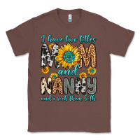 Chestnut i have two titles mom and nanny and i rock them bo Classic Tee - Zillion Design Studio