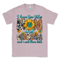 Lilac i have two titles mom and grandma and i rock them Classic Tee - Zillion Design Studio