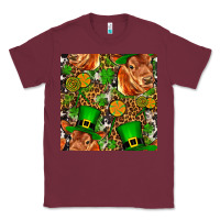 Burgundy st patricks  cow with candy Classic Tee - FaDigitalArtStudio