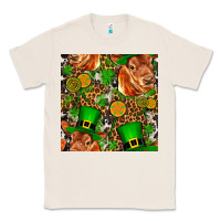 Natural st patricks  cow with candy Classic Tee - FaDigitalArtStudio