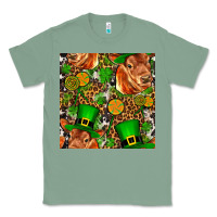 Sage st patricks  cow with candy Classic Tee - FaDigitalArtStudio