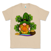 Mushroom st patricks day gnomes shamrock gold horseshoes rainbow Classic Tee - RanaPortraitStore