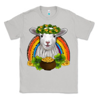 Moon Dust st patricks day baby sheep shamrocks gold rainbow Classic Tee - RanaPortraitStore