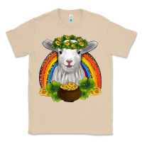 Mushroom st patricks day baby sheep shamrocks gold rainbow Classic Tee - RanaPortraitStore