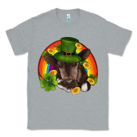 Heather Grey st patricks day baby cow shamrock rainbow gold Classic Tee - RanaPortraitStore