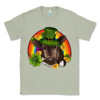 Matcha st patricks day baby cow shamrock rainbow gold Classic Tee - RanaPortraitStore