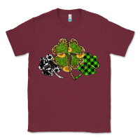Burgundy st patricks day shamrock gold Classic Tee - RanaPortraitStore