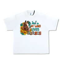 White just a girl who loves horses Urban Heavy Tee - Artiststas