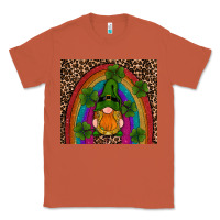 Copper st patricks day gnomes shamrock rainwow Classic Tee - RanaPortraitStore