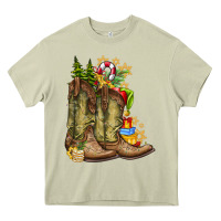 Mossy Christmas Boots Heavy Core Tee - CowhideDigitalArt