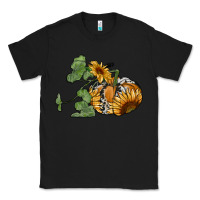 Black sunflower pumpkin Classic Tee - RanaPortraitStore