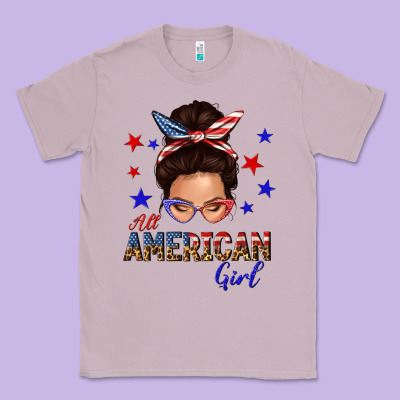 Classic Tee all american girl messy bun