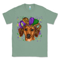 Sage mardi gras hat dachshund Classic Tee - RanaPortraitStore