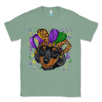 Sage mardi gras hat dachshund puppy Classic Tee - RanaPortraitStore