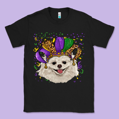 Classic Tee mardi gras hat white pomeranian