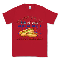 Red dog real bad billie wilder Classic Tee - texasbilliewilder