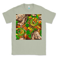 St. Patrick's Day Horse With Horseshoes Seamless Classic Tee | Teevron