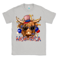 Moon Dust moorica with cow billie wilder Classic Tee - texasbilliewilder