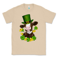 Mushroom st patricks day cow Classic Tee - RanaPortraitStore