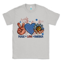 Moon Dust peace love america billie wilder Classic Tee - texasbilliewilder