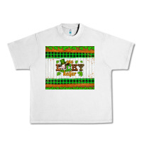 Lunar Rock st patricks one lucky heifer Urban Heavy Tee - Artiststas