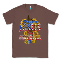 Chestnut she loves jesus Classic Tee - texasbilliewilder