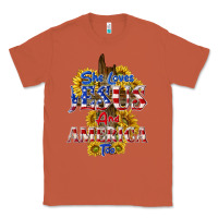 Copper she loves jesus Classic Tee - texasbilliewilder