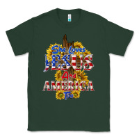 Sports Green she loves jesus Classic Tee - texasbilliewilder
