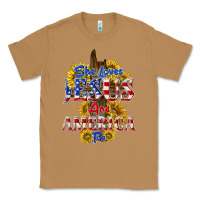 Toasted Coconut she loves jesus Classic Tee - texasbilliewilder