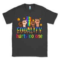 Smoke equality hurts no one with fists Classic Tee - texasbilliewilder