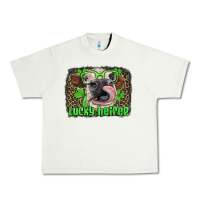 Pistachio lucky heifer with glasses st patricks Urban Heavy Tee - Artiststas
