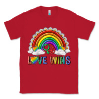 Red love wins with daisy and heart Classic Tee - texasbilliewilder