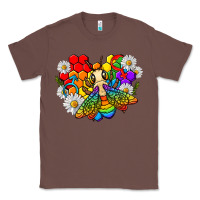 Chestnut pride bee with daisy lgbtq Classic Tee - texasbilliewilder